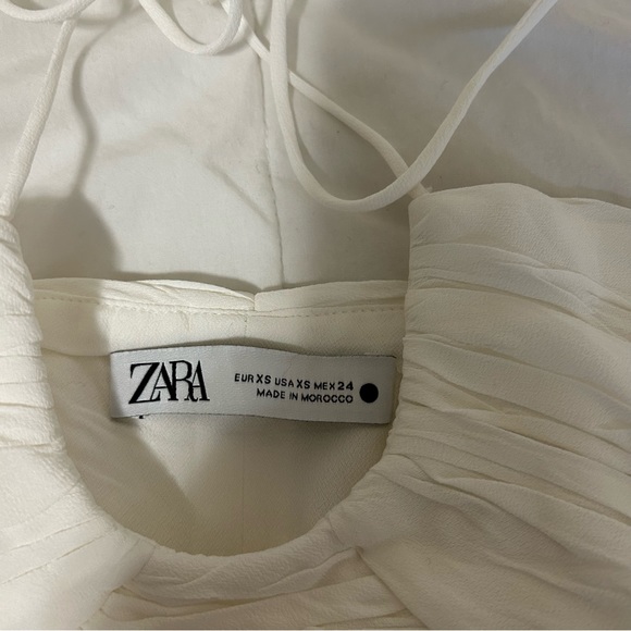 Zara Halter Top ** FREE WITH PURCHASE OVER $80 ** - Picture 2 of 2